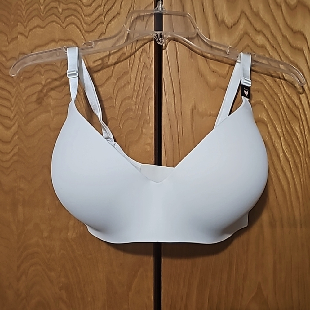 Victoria's Secret Lightly-Lined Wireless Bra